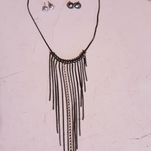 Necklace with 2 sets earrings